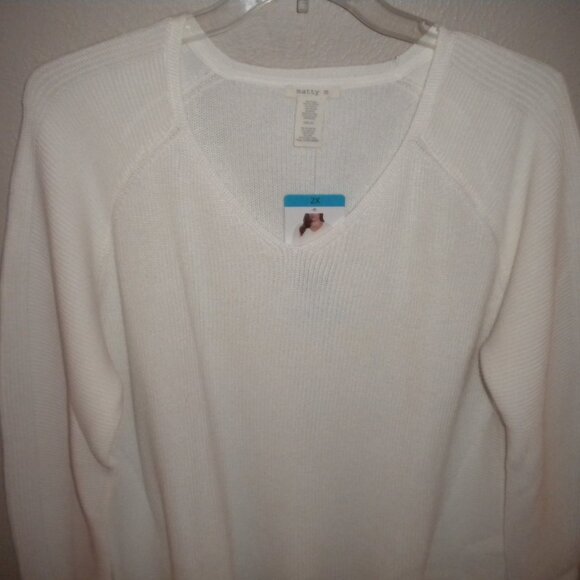 Matty M Women's Plus Size 2X Ivory Rib Stitch V Neck Sweater NWT - Picture 4 of 6